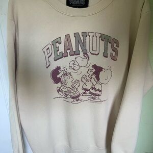 Peanuts Cream Crewneck Sweatshirt with Vintage Graphic